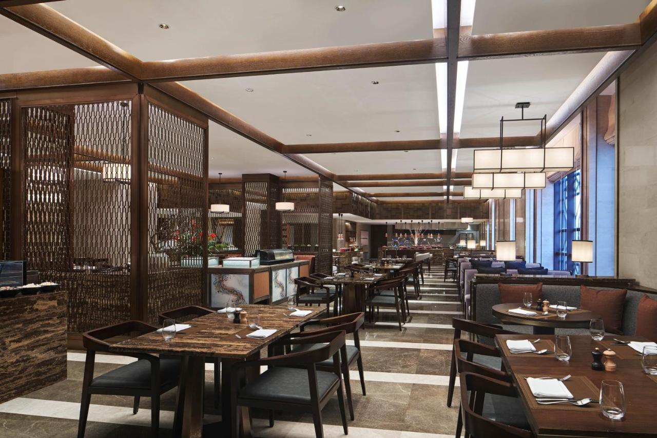 Sheraton Yunfu Xinxing Hotel Екстериор снимка