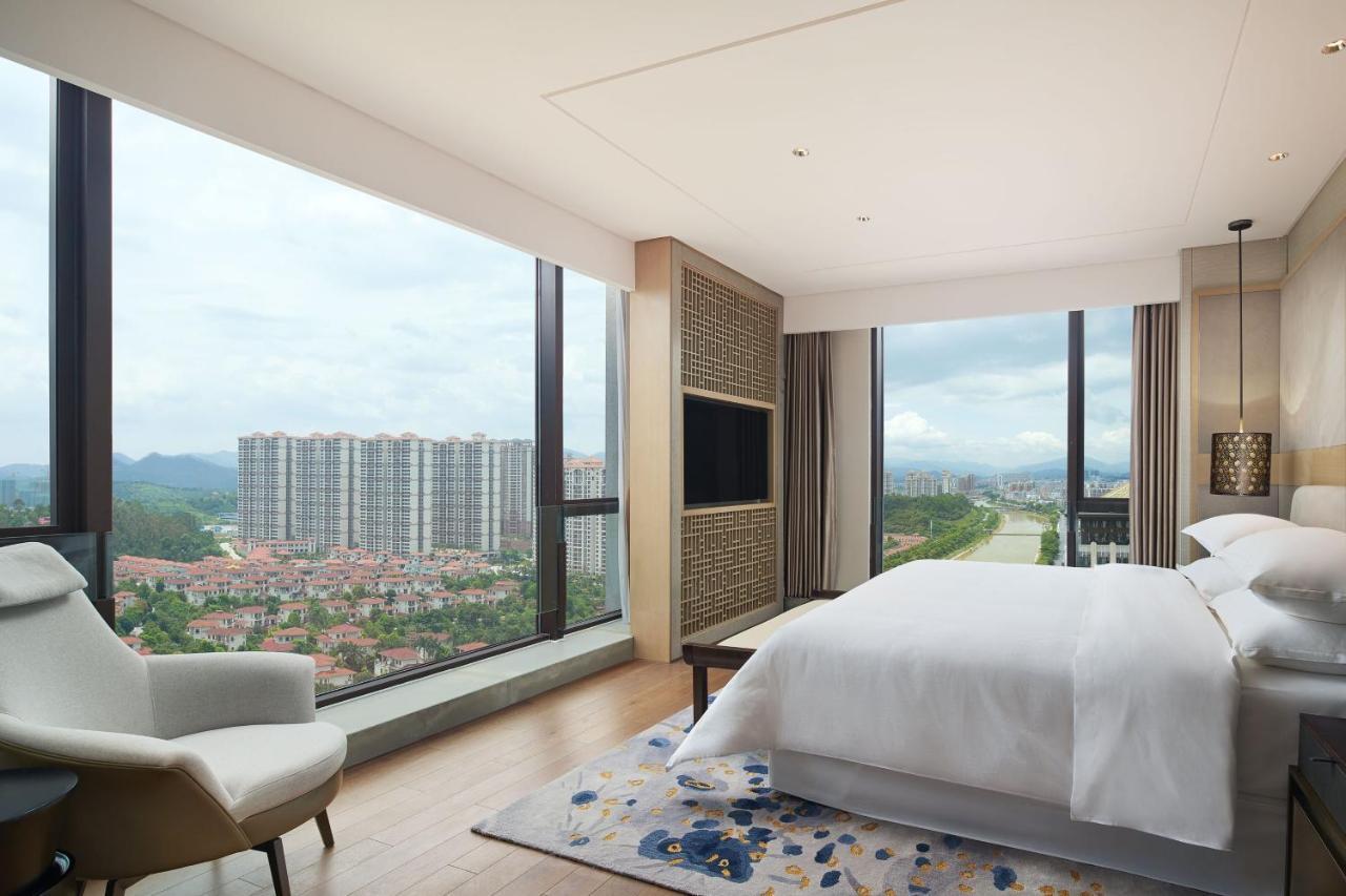 Sheraton Yunfu Xinxing Hotel Екстериор снимка