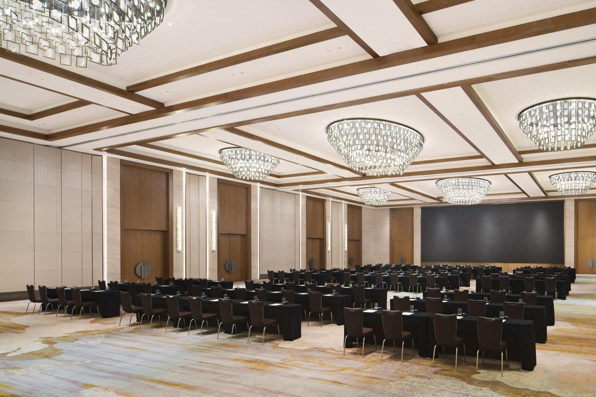 Sheraton Yunfu Xinxing Hotel Екстериор снимка