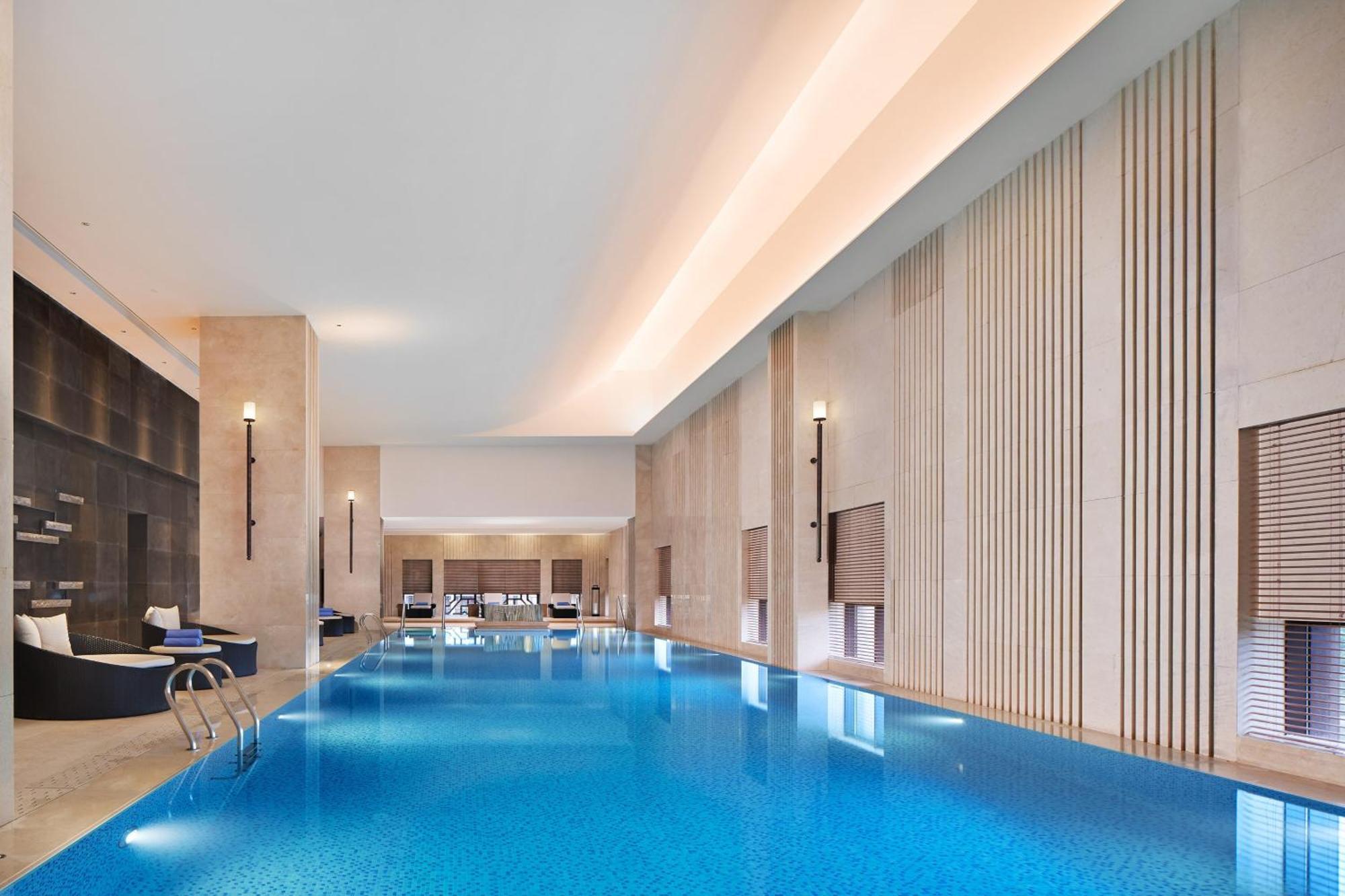 Sheraton Yunfu Xinxing Hotel Екстериор снимка